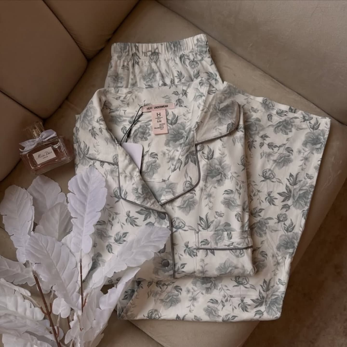 473546150_916049704019914_8865700653052891571_n Pyjama HP363 gris – Image 1