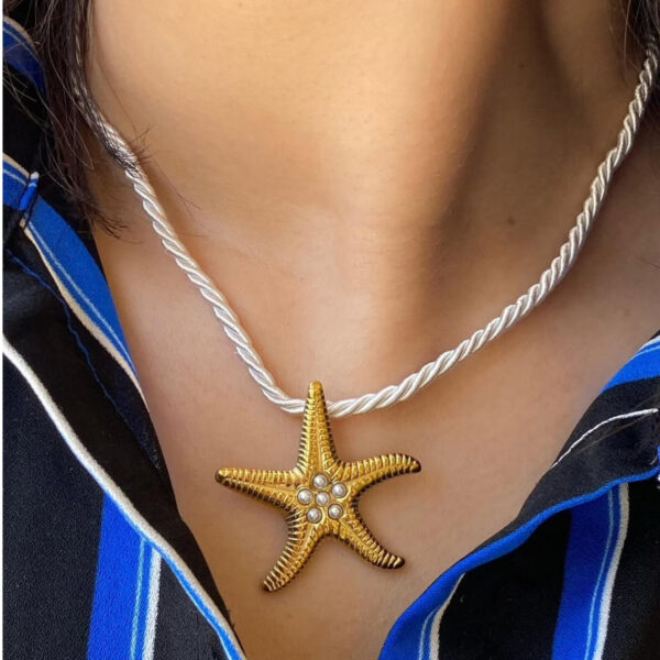 Collier étoile